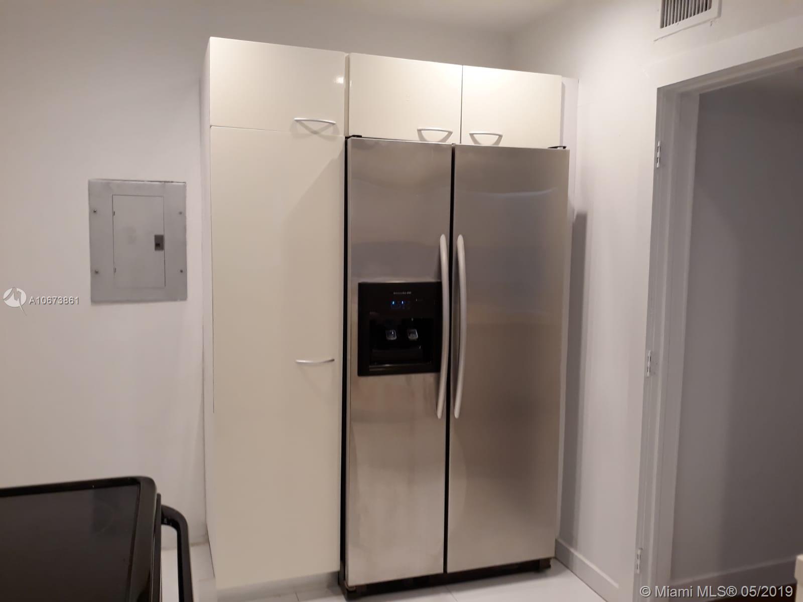 See details / 3366 sq. ft. $ 2019-05-31 0 Photo