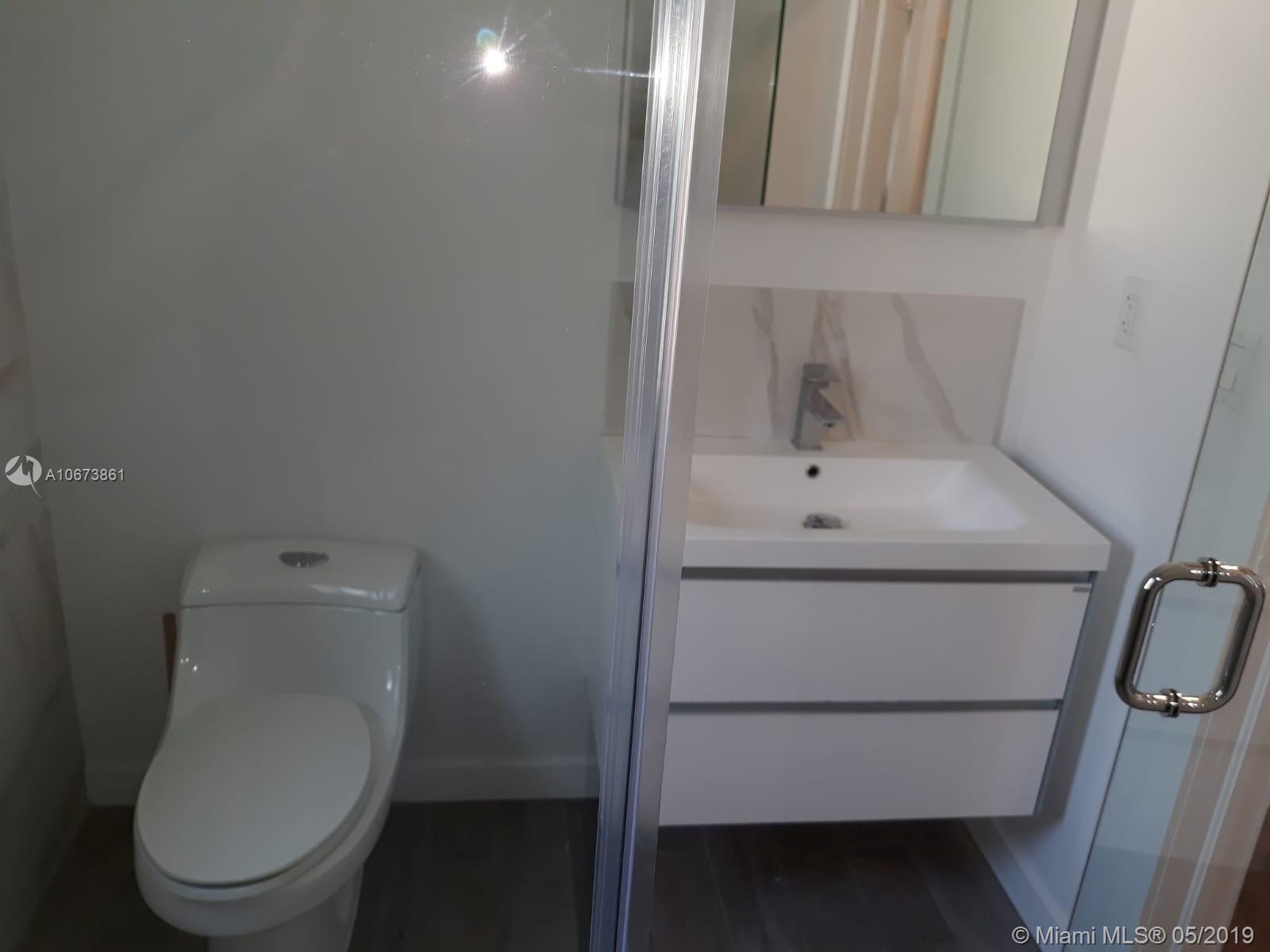 See details / 3366 sq. ft. $ 2019-05-31 0 Photo