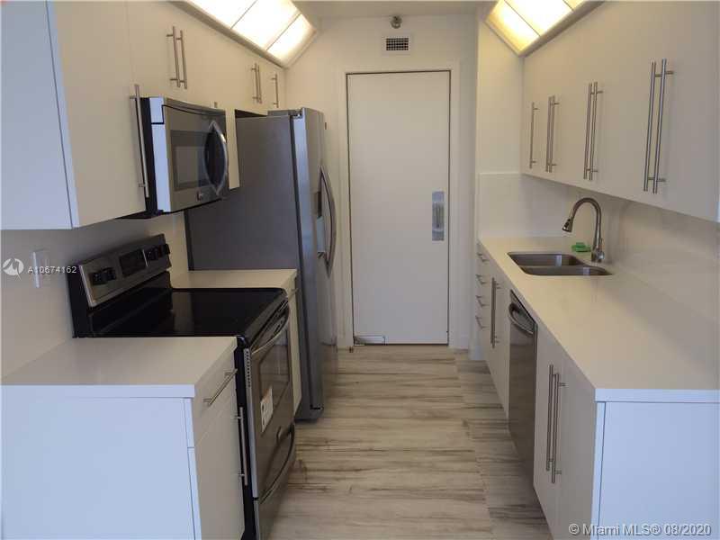 Photo of 19355 TURNBERRY WY #26L, Aventura, Florida, 33180 - View