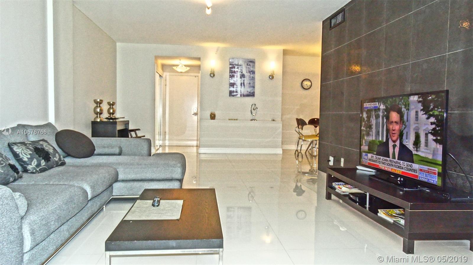 Photo of 3001 Ocean Dr #1513, Hollywood, Florida, 33019 -