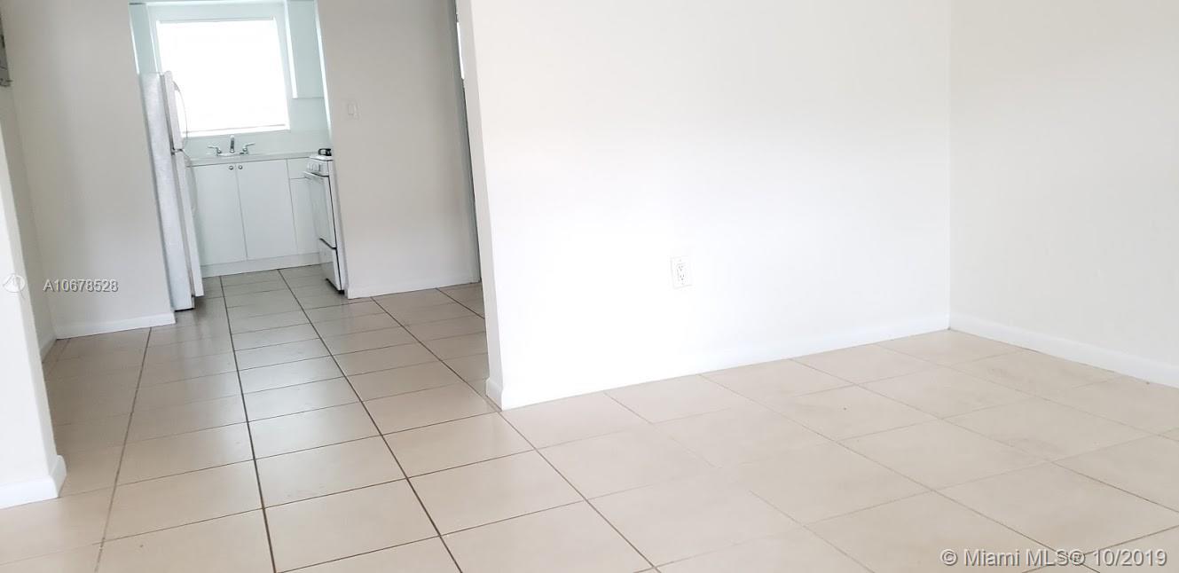 See details Building / sq. ft. $ 2019-07-01 0 Photo