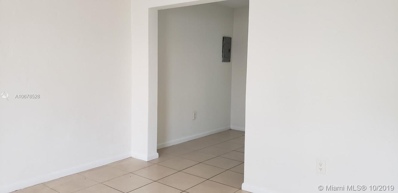 See details Building / sq. ft. $ 2019-07-01 0 Photo