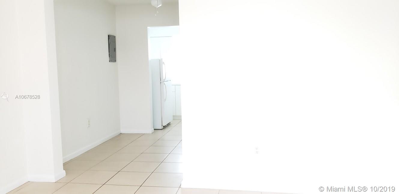 See details Building / sq. ft. $ 2019-07-01 0 Photo