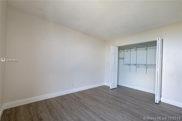 Photo of 20379 Country Club Dr #939, Aventura, Florida, 33180 -