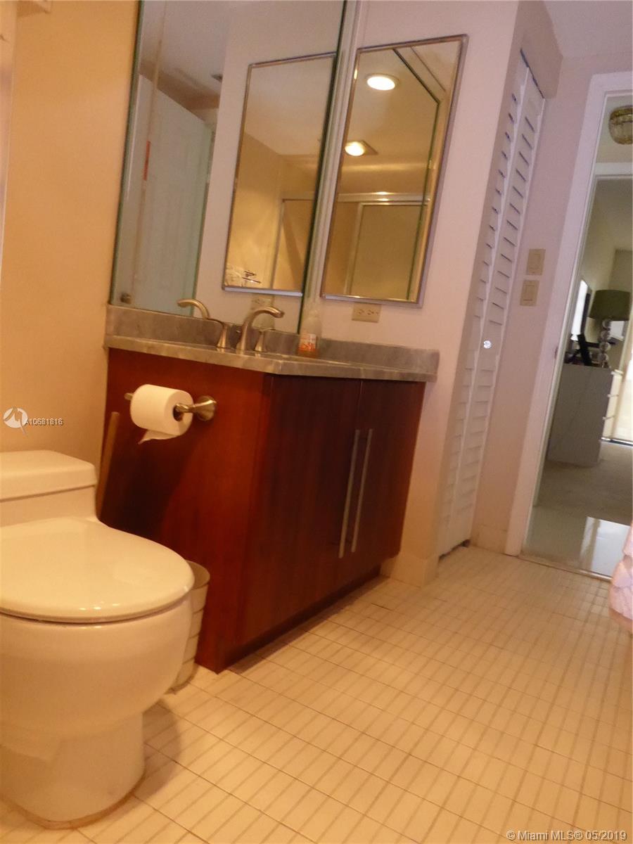 Photo of 20281 Country Club Dr #603, Aventura, Florida, 33180 -