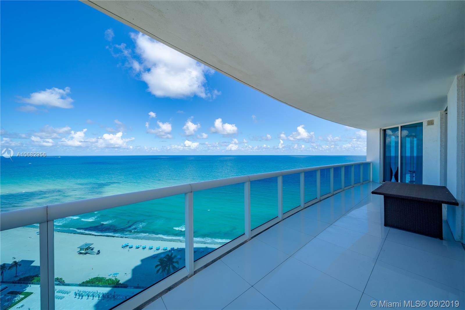 Photo of 2711 OCEAN DR #1902, Hollywood, Florida, 33024 -