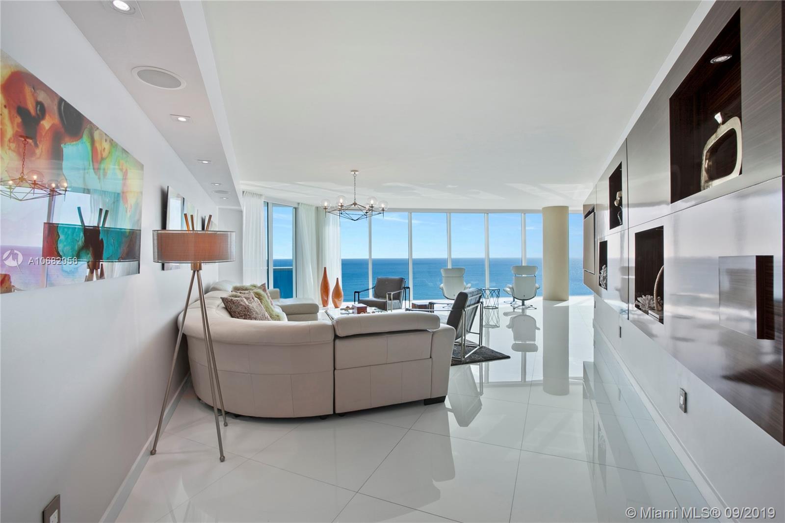 Photo of 2711 OCEAN DR #1902, Hollywood, Florida, 33024 -