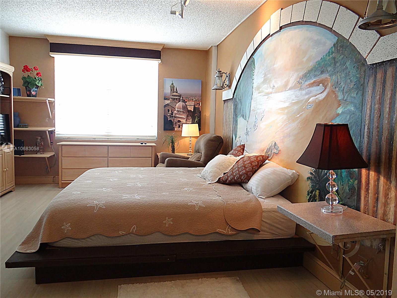 Photo of 3725 Ocean Dr #625, Hollywood, Florida, 33019 -
