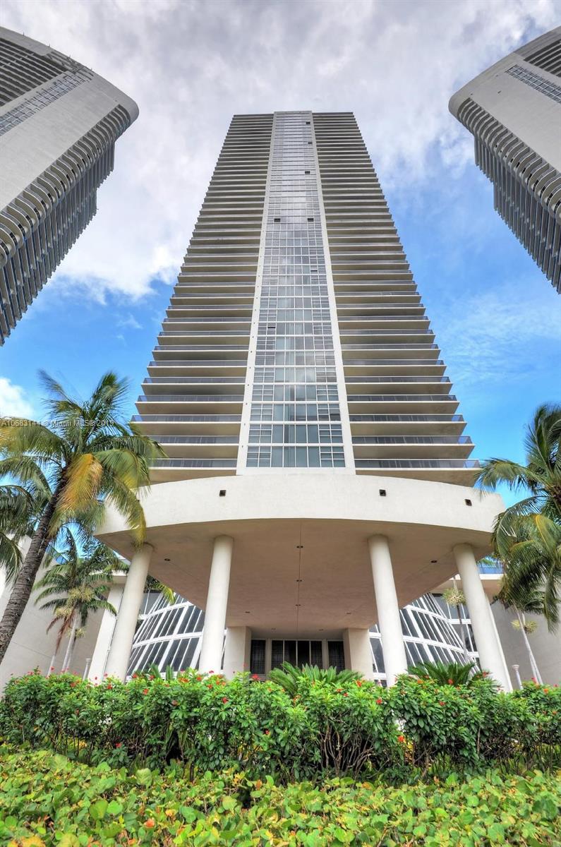 Ver detalles 3312 1 / 1 844 sq. ft. $ 2019-06-14 0 foto
