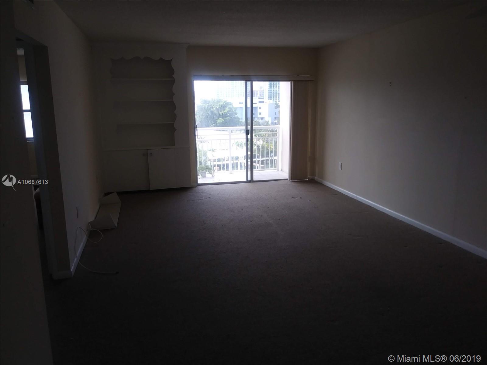 Photo 1 of Kings Point Dr