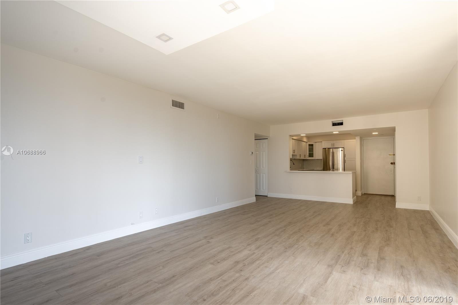 Photo of 20379 Country Club Drive #939, Aventura, Florida, 33180 -