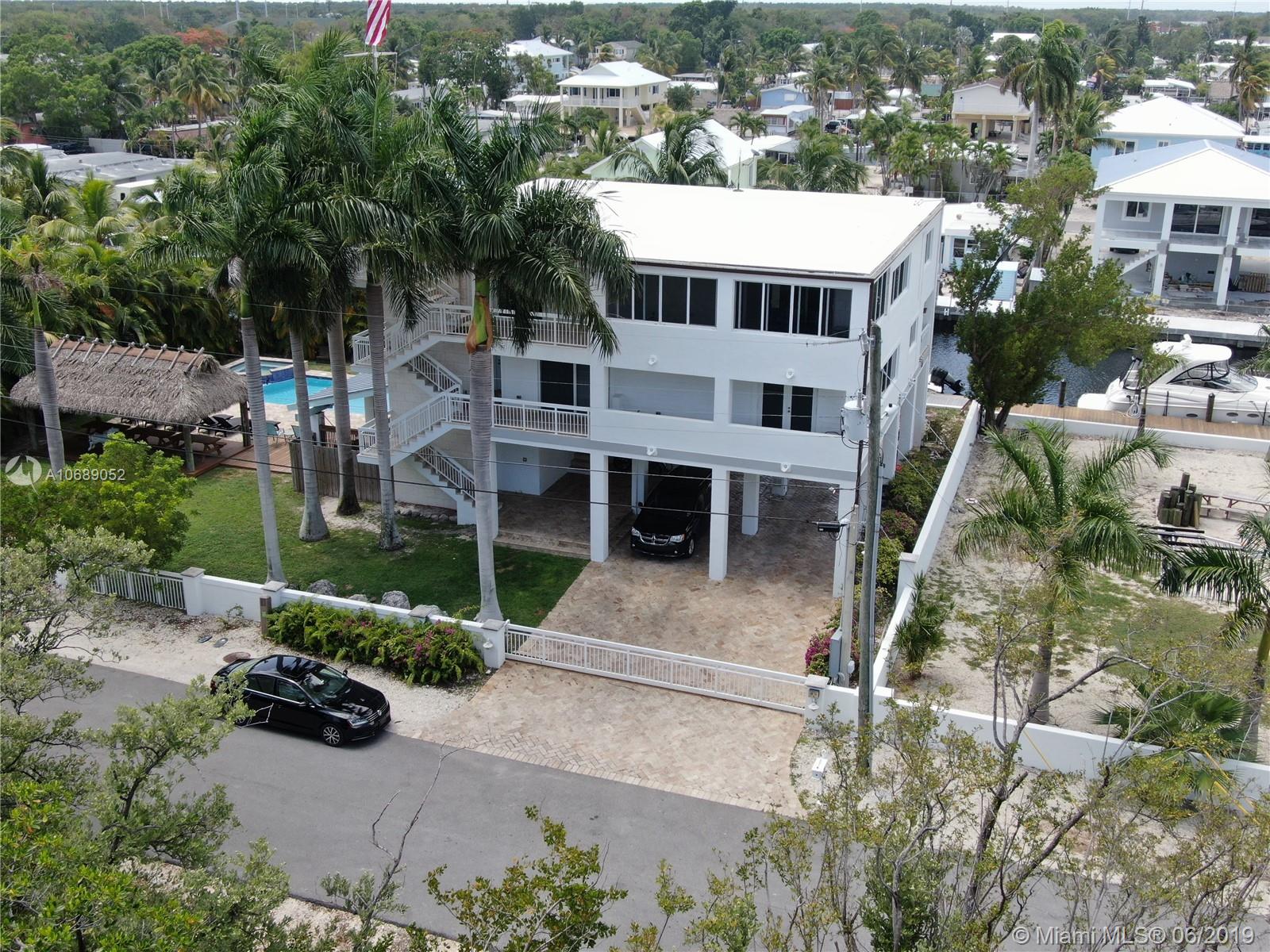 See details / 10500 sq. ft. $ 2020-06-09 0 Photo