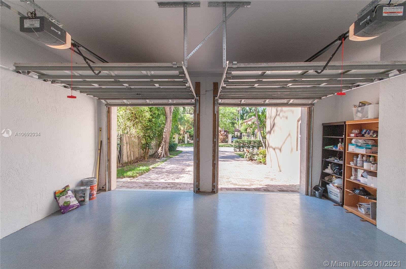See details / 3515 sq. ft. $ 2021-02-19 0 Photo