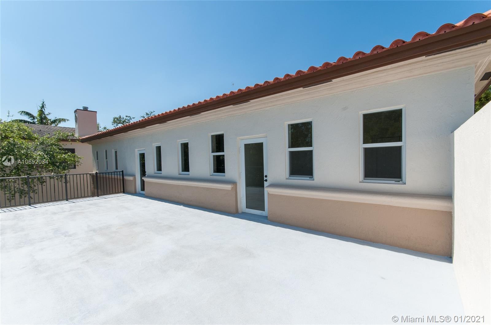 See details / 3515 sq. ft. $ 2021-02-19 0 Photo