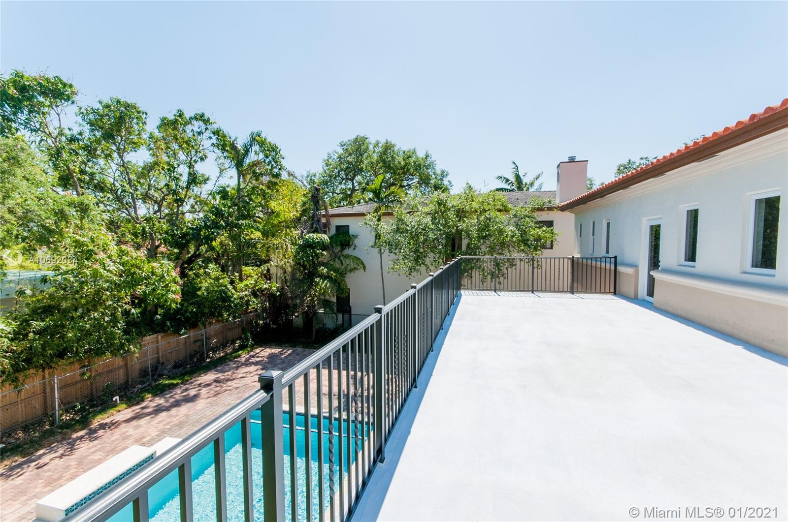 See details / 3515 sq. ft. $ 2021-02-19 0 Photo