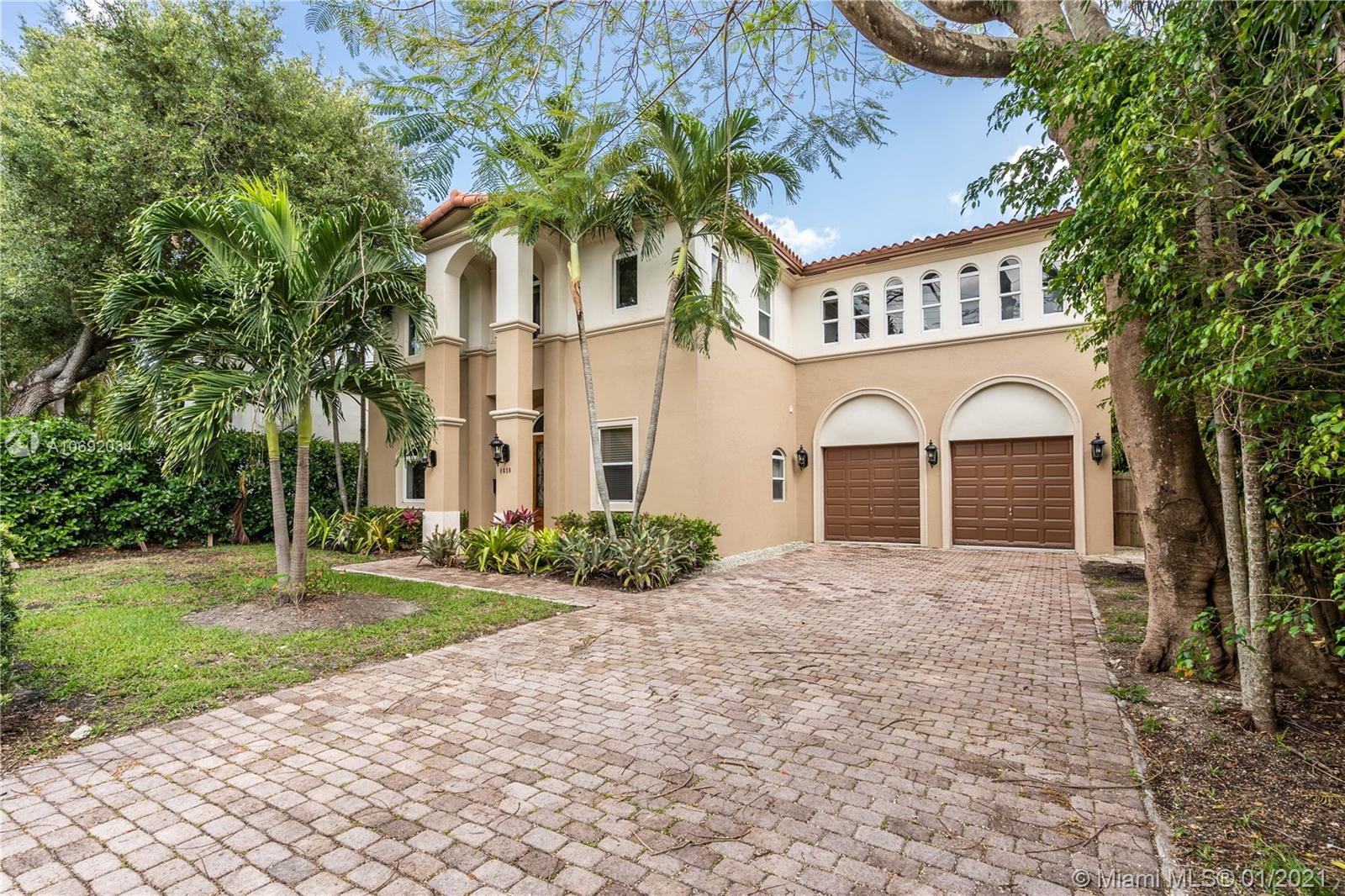 See details / 3515 sq. ft. $ 2021-02-19 0 Photo