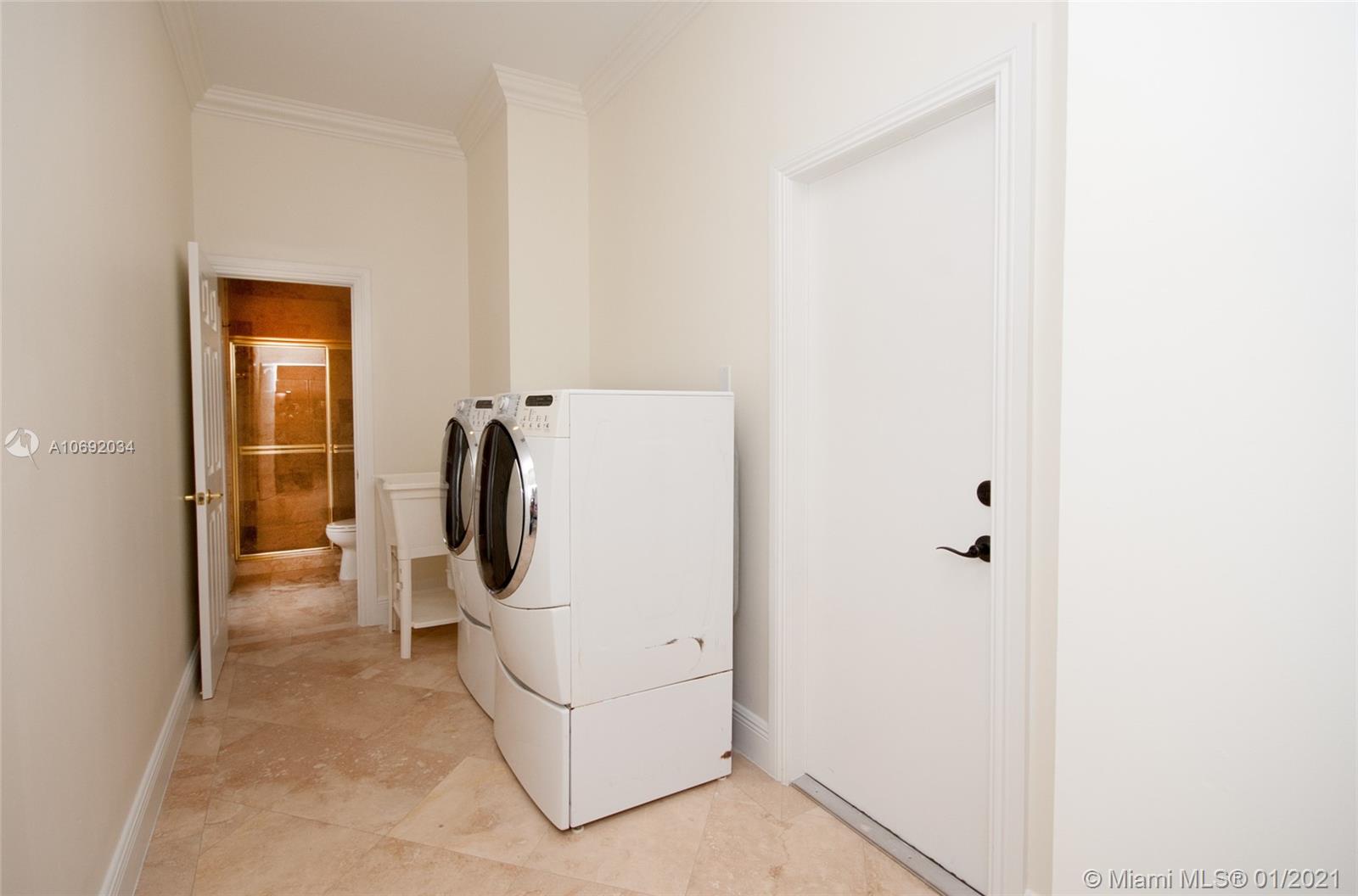 See details / 3515 sq. ft. $ 2021-02-19 0 Photo