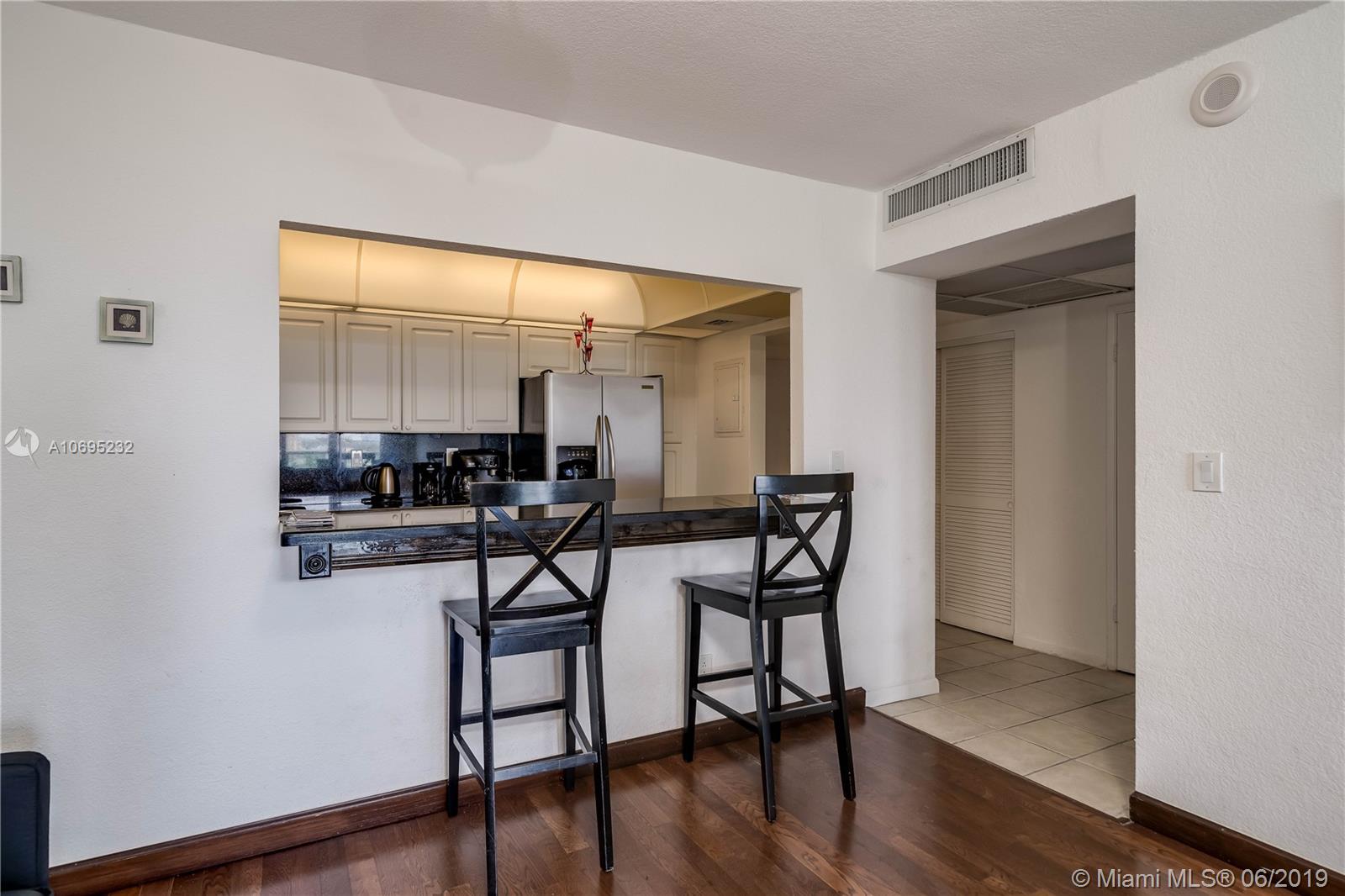 Photo of 19370 Collins Ave. #922, Sunny Isles Beach, Florida, 33160 -