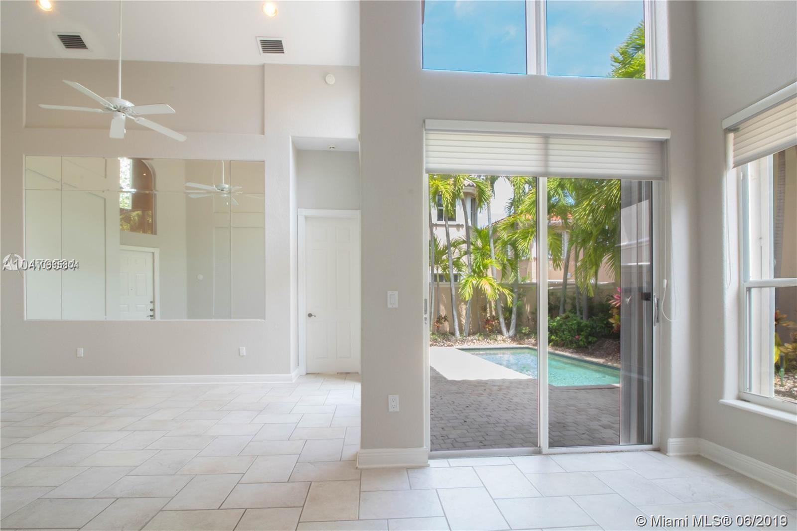 Photo of 1466 BREAKWATER TER, Hollywood, Florida, 33019 -