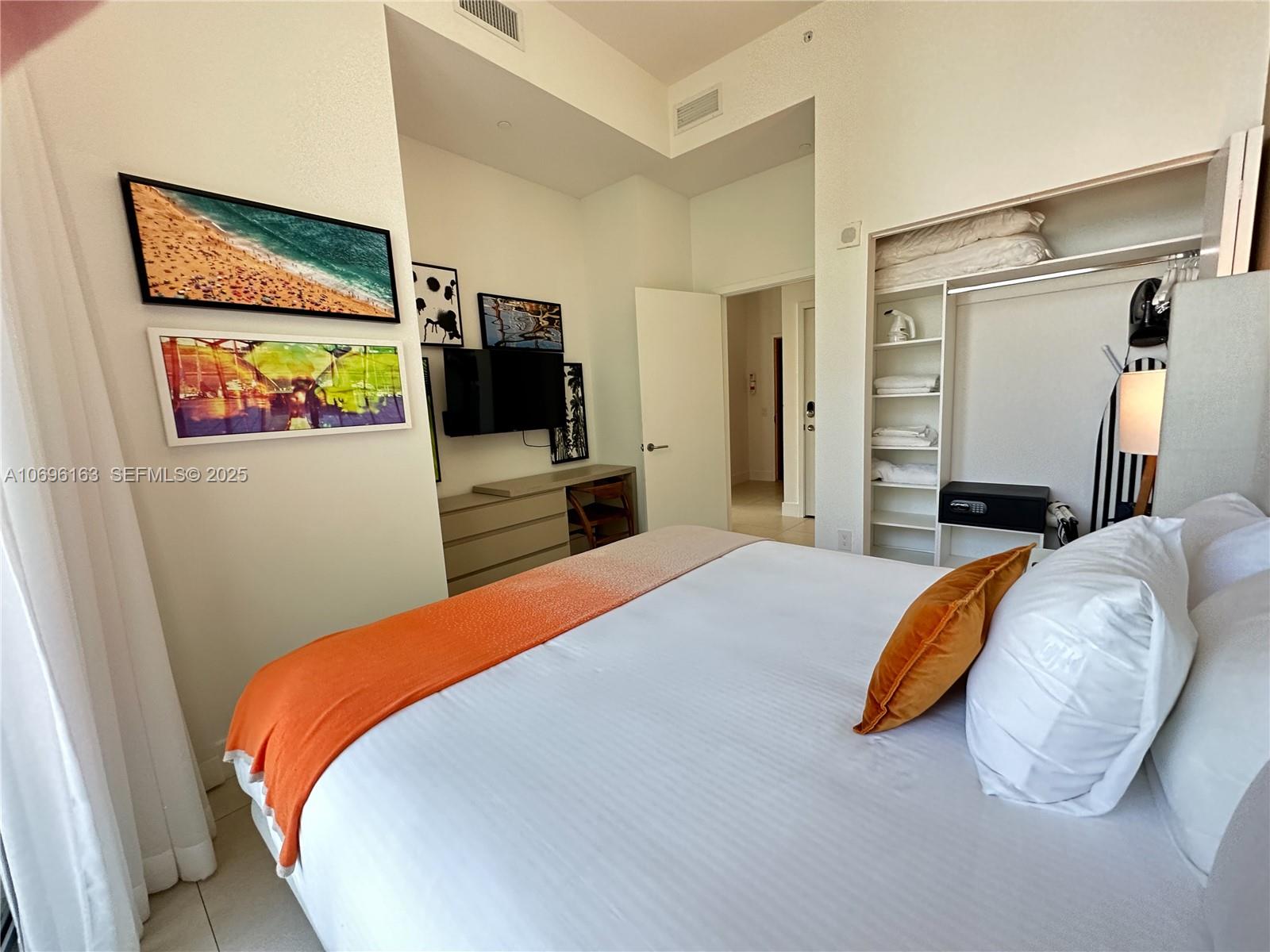 205 1 / 1  sq. ft. $ 2025-12-01 0 Photo