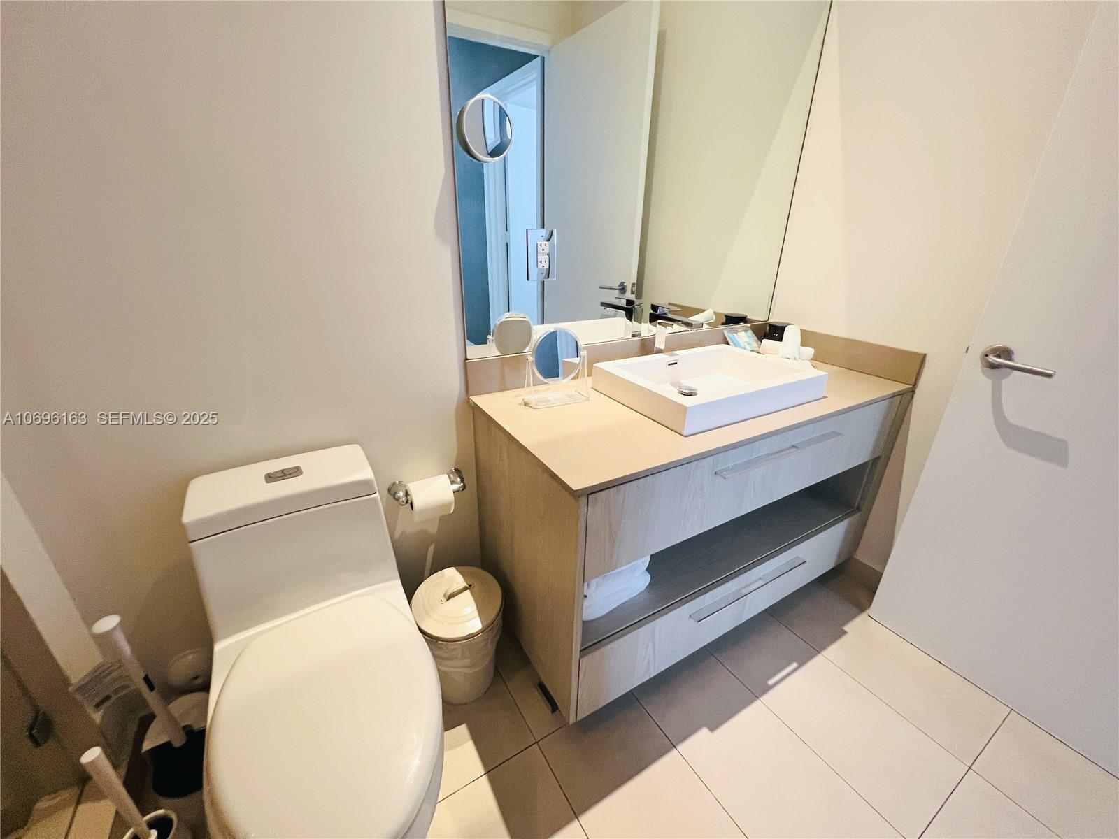 205 1 / 1  sq. ft. $ 2025-12-01 0 Photo