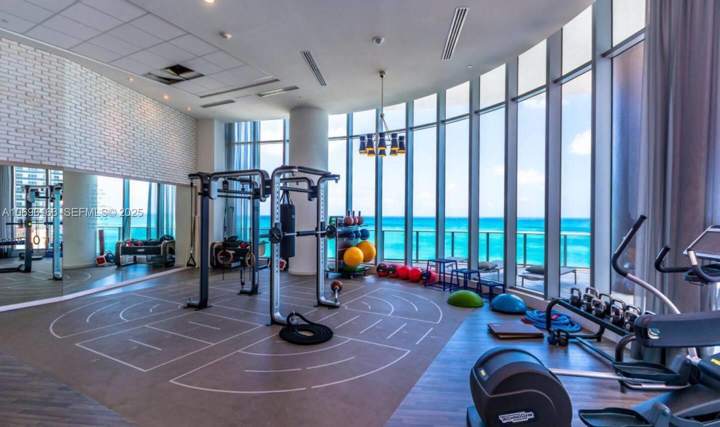 205 1 / 1  sq. ft. $ 2025-12-01 0 Photo