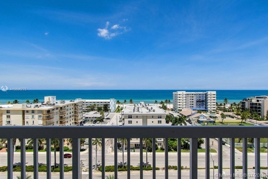Photo of 1500 Ocean Dr #11 J, Hollywood, Florida, 33019 - As you enter the condo, this is your compelling view!