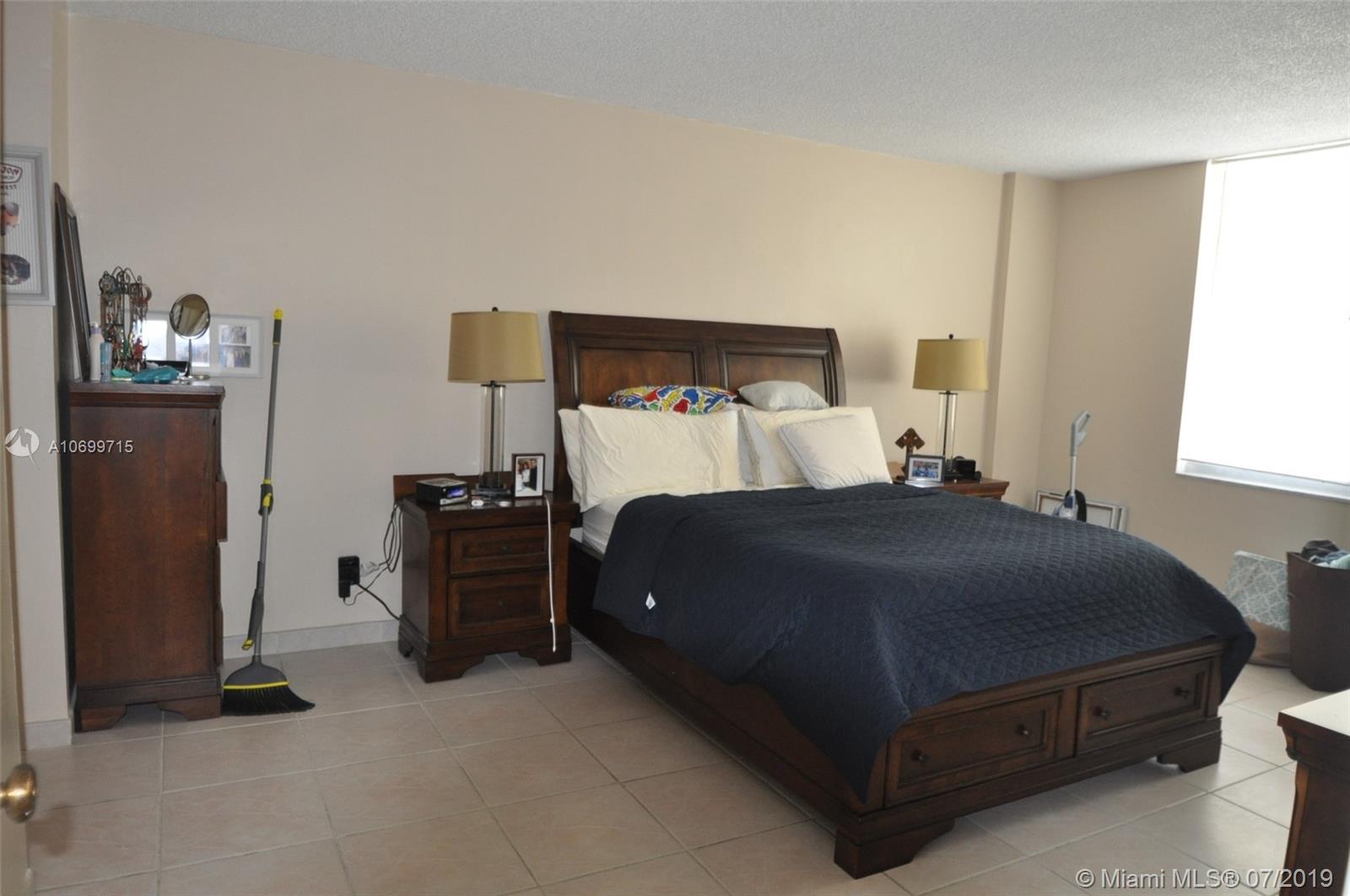 Photo of 3725 Ocean Dr #1407, Hollywood, Florida, 33019 -