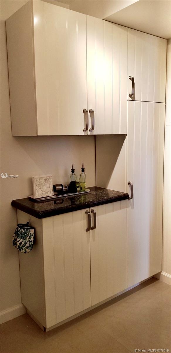 Photo of 20379 Country Club Dr #1034, Aventura, Florida, 33180 -