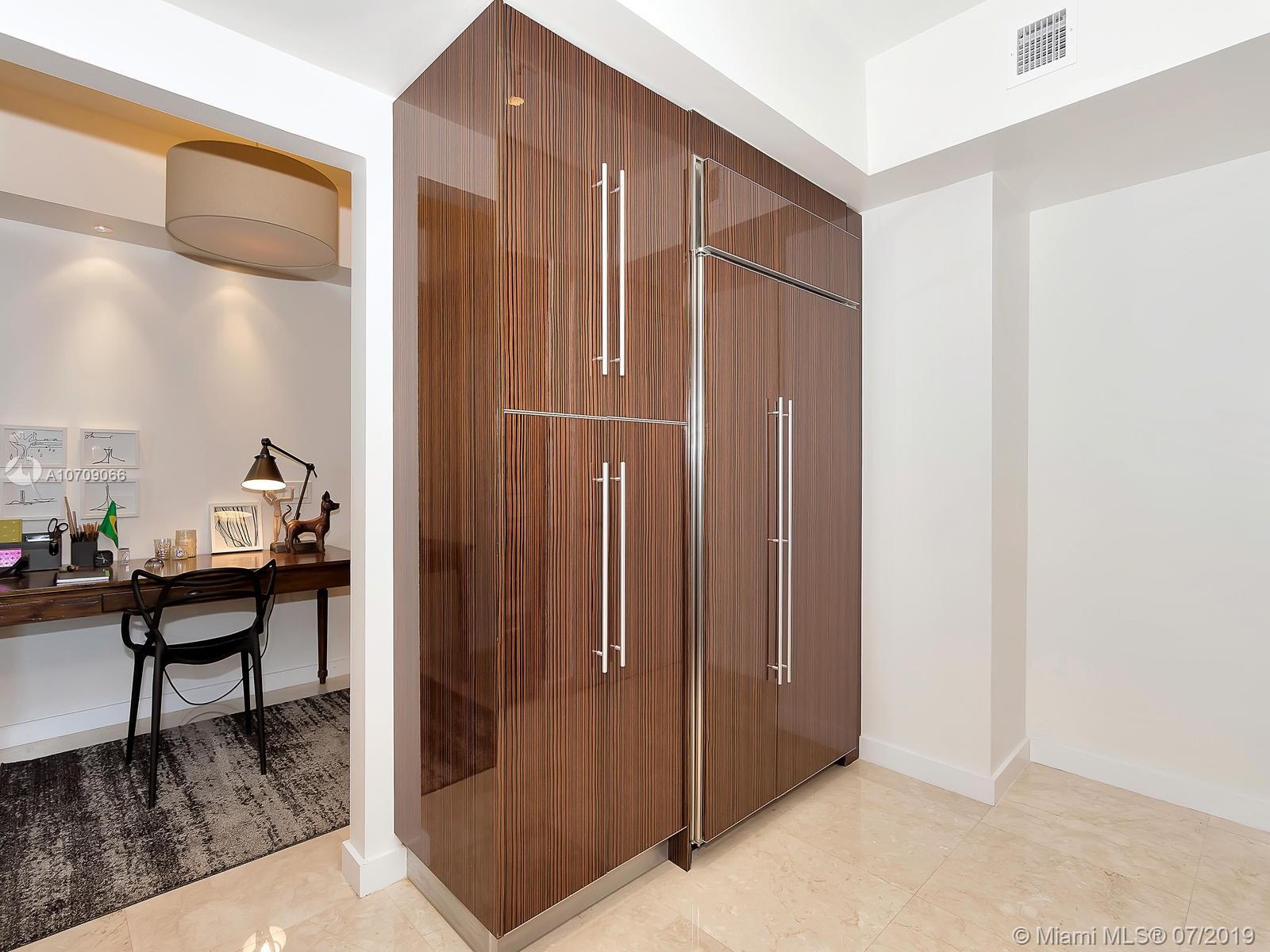 Photo of 2711 Ocean Dr #1206, Hollywood, Florida, 33019 -