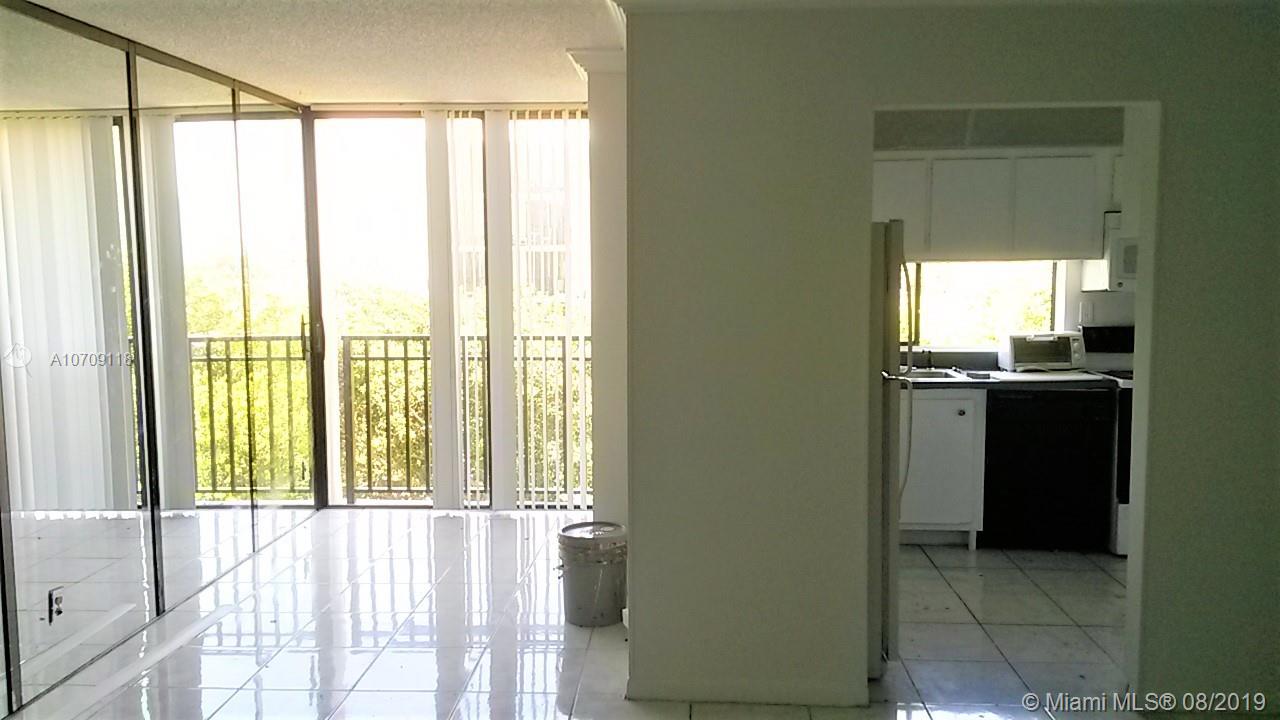 Photo of 17021 Bay Rd #414, Sunny Isles Beach, Florida, 33160 - Bright living area