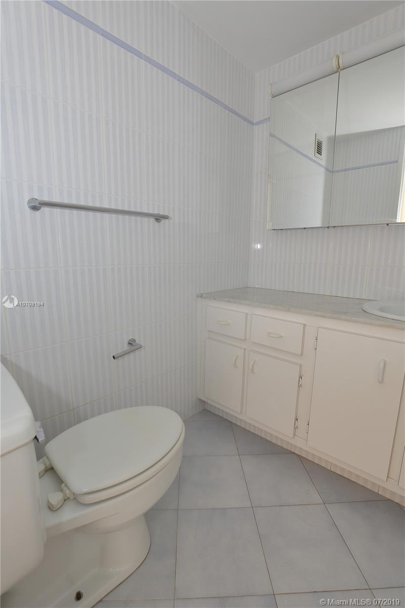 Photo of 500 Three Islands Blvd #M17, Hallandale, Florida, 33009 -