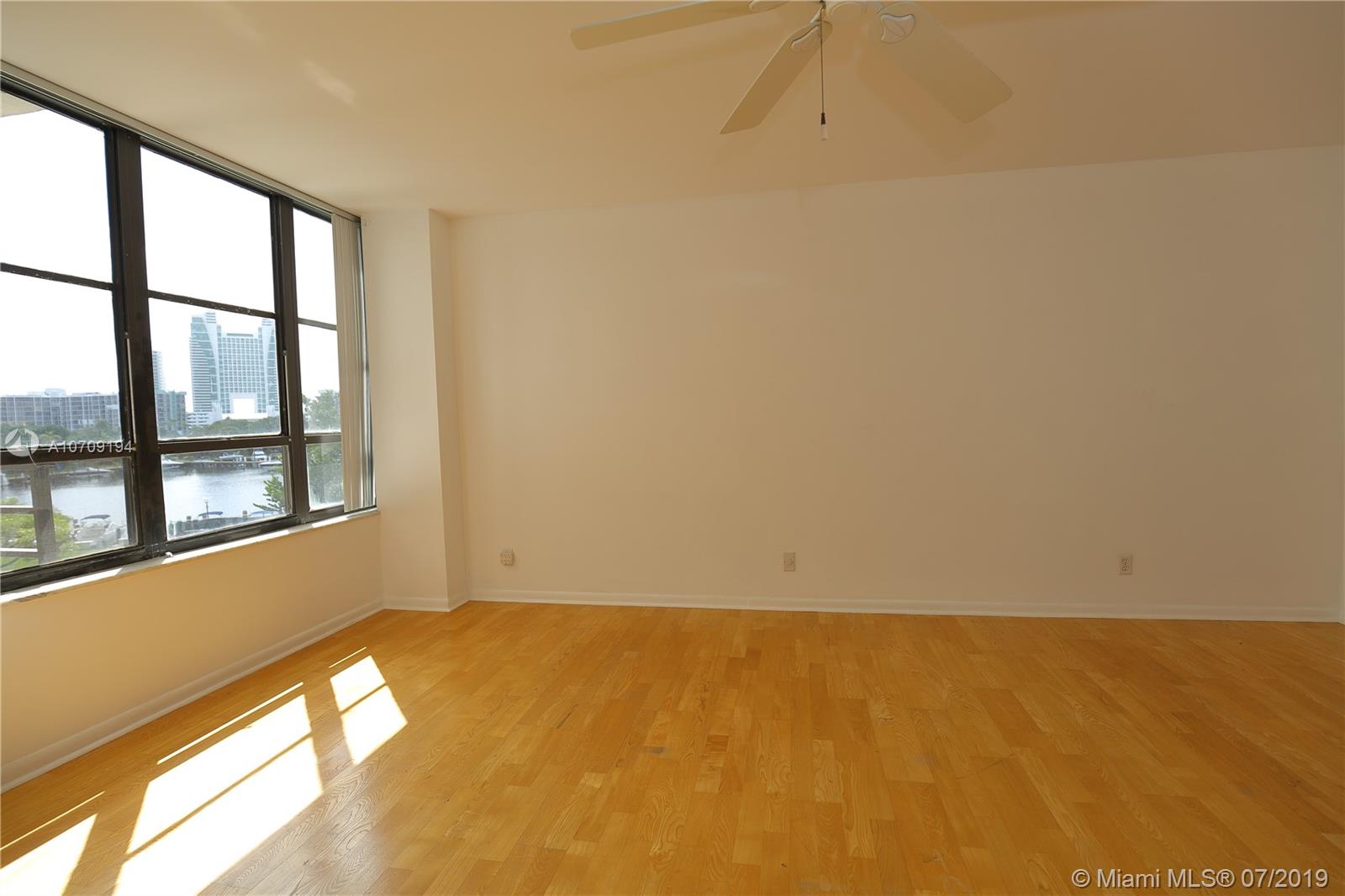 Photo of 500 Three Islands Blvd #M17, Hallandale, Florida, 33009 -