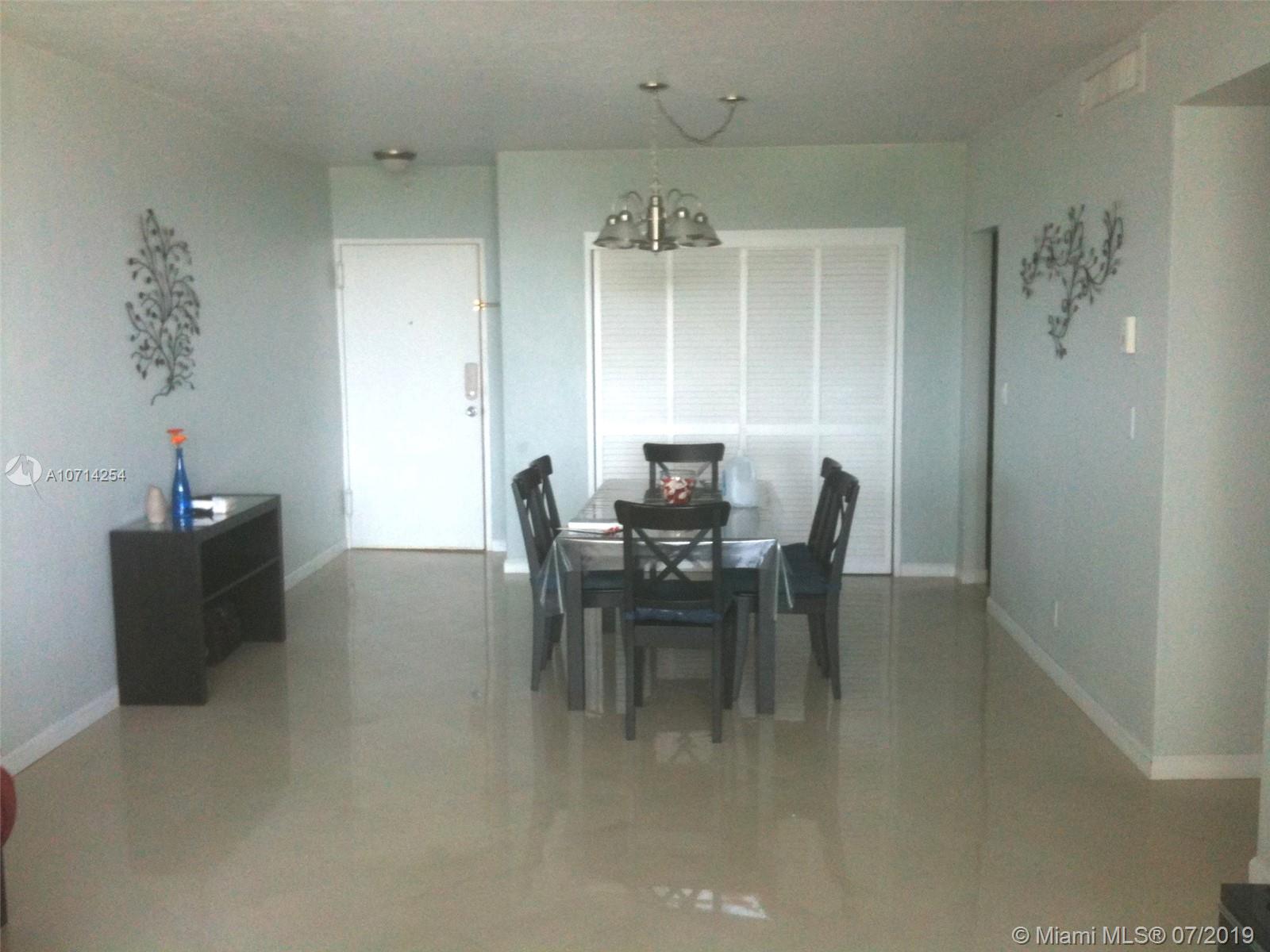 Photo of 3001 Ocean Dr #423, Hollywood, Florida, 33019 -