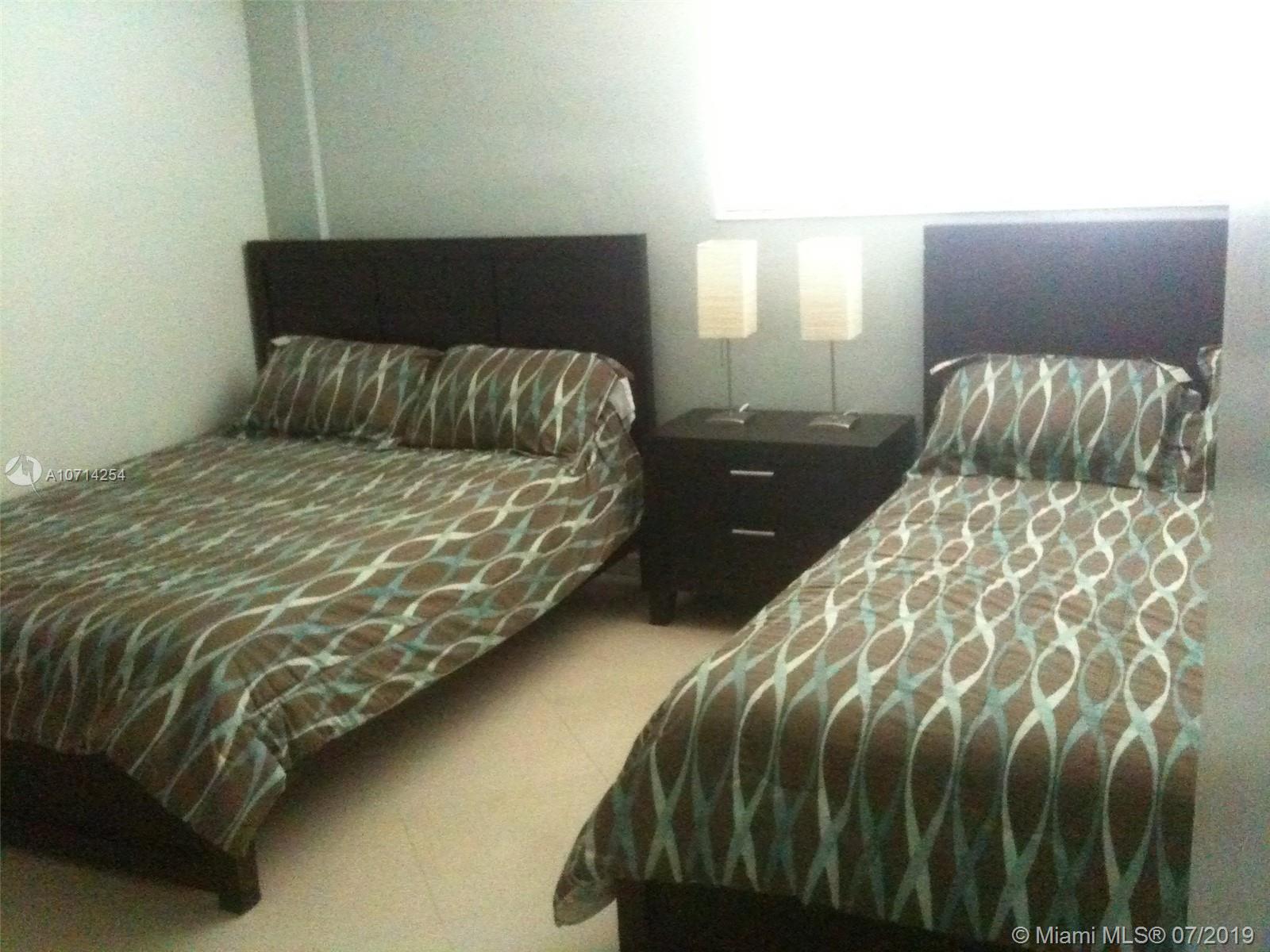 Photo of 3001 Ocean Dr #423, Hollywood, Florida, 33019 -