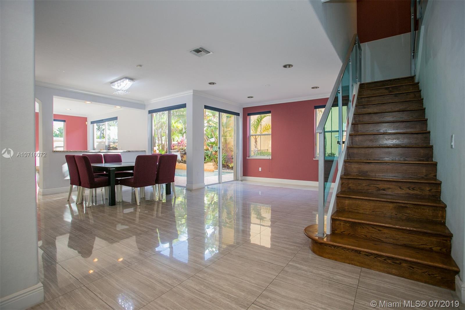 Photo of 1555 Breakwater Ter, Hollywood, Florida, 33019 -