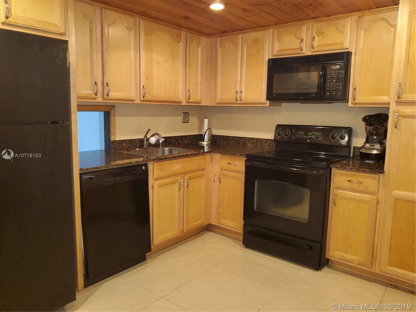 Photo of 1600 Ocean Dr #3I, Hollywood, Florida, 33019 -