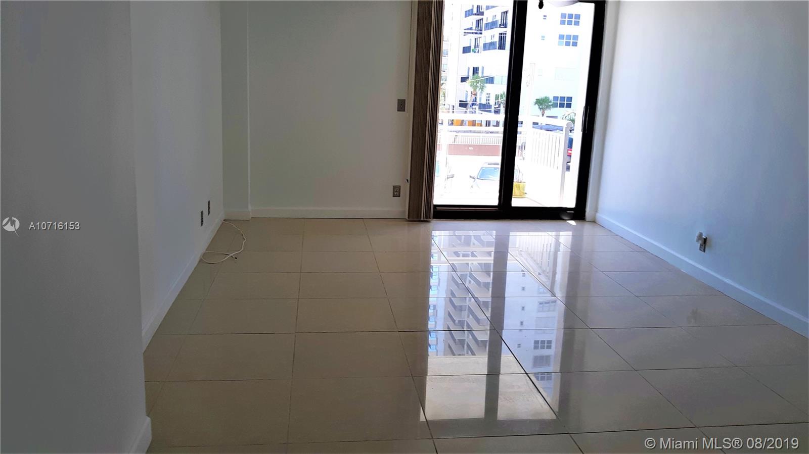 Photo of 1600 Ocean Dr #3I, Hollywood, Florida, 33019 -