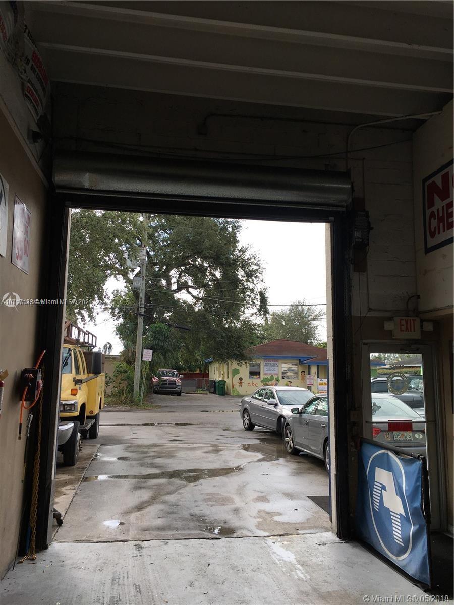 See details / 2162 sq. ft. $ 2021-08-16 0 Photo