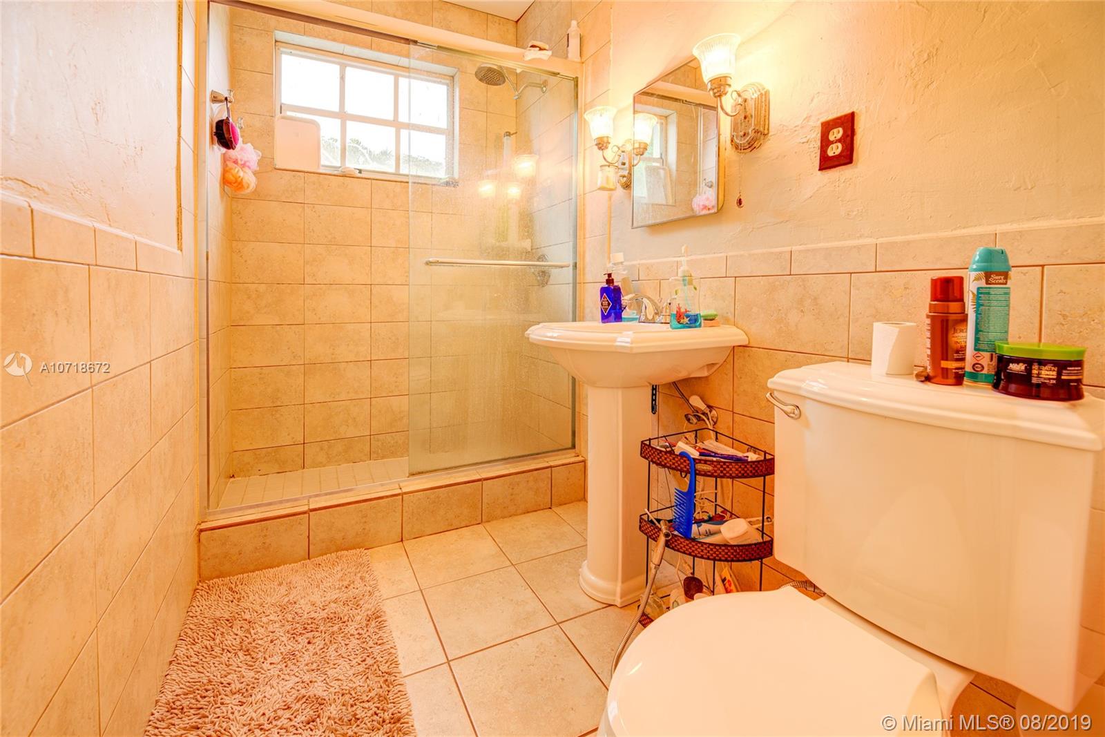 See details / 1901 sq. ft. $ 2019-08-05 0 Photo