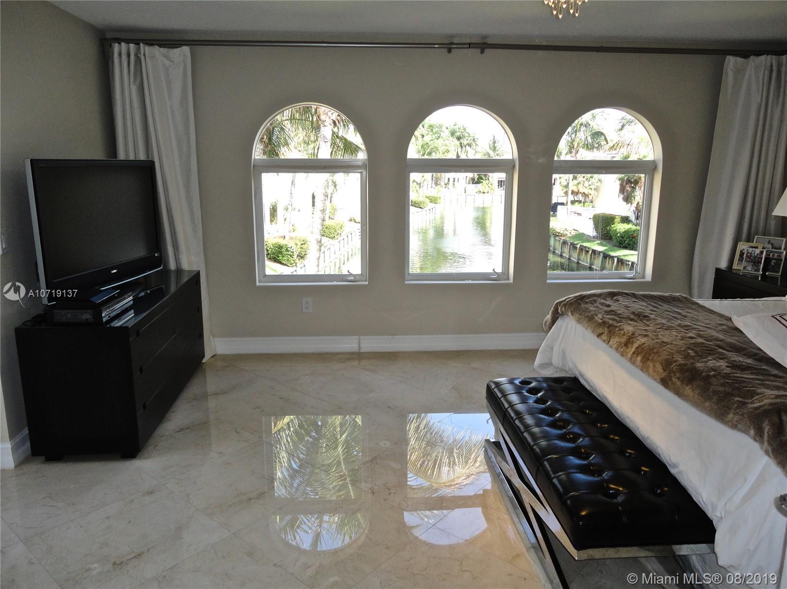 Photo of 21225 31st Ave, Aventura, Florida, 33180 -