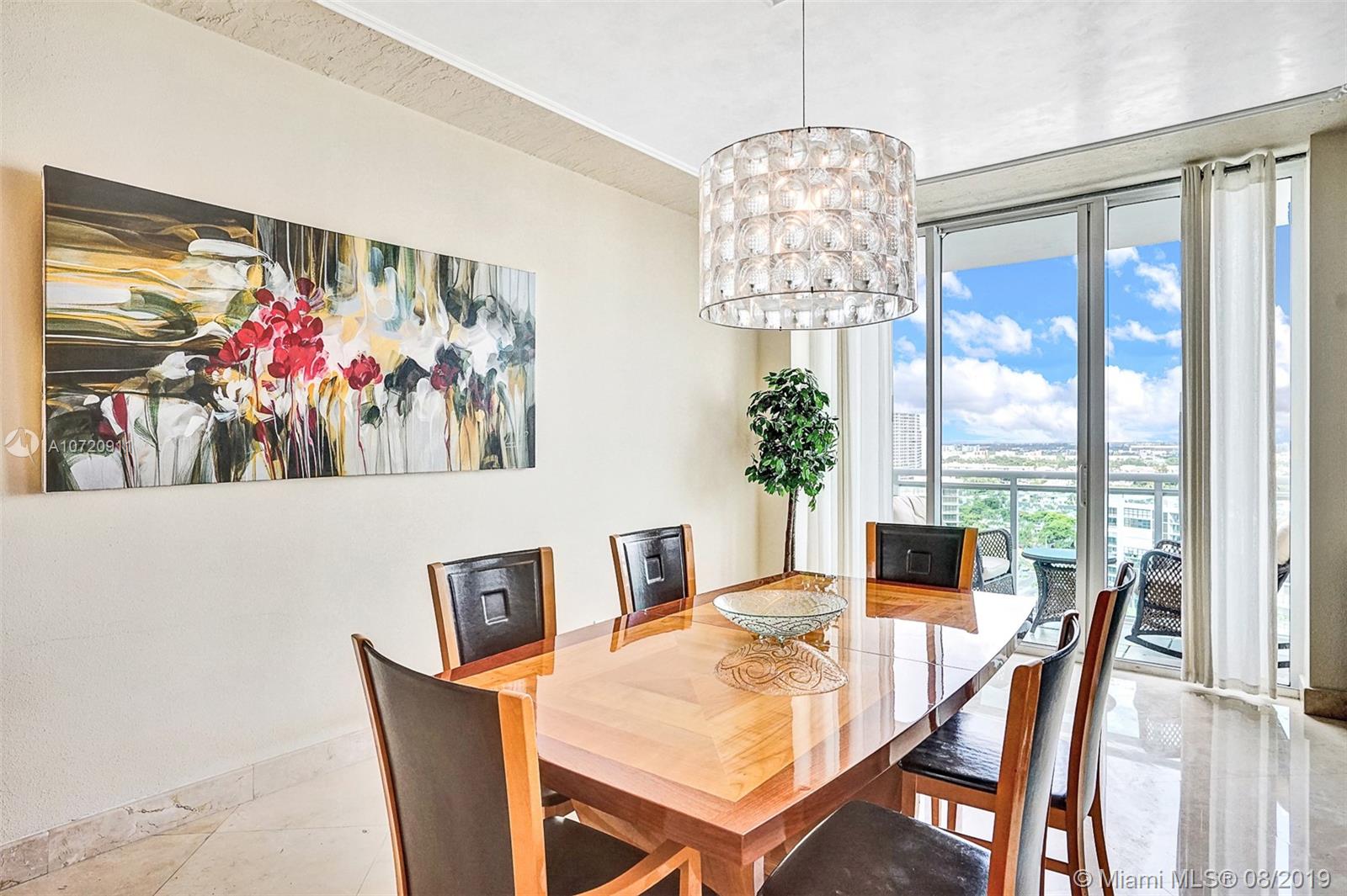 Photo of 3000 Ocean Dr #PH1612, Hollywood, Florida, 33019 - Dining to Living Room