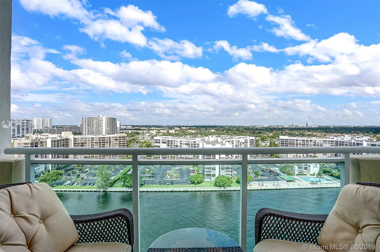 Photo of 3000 Ocean Dr #PH1612, Hollywood, Florida, 33019 - Dining Area