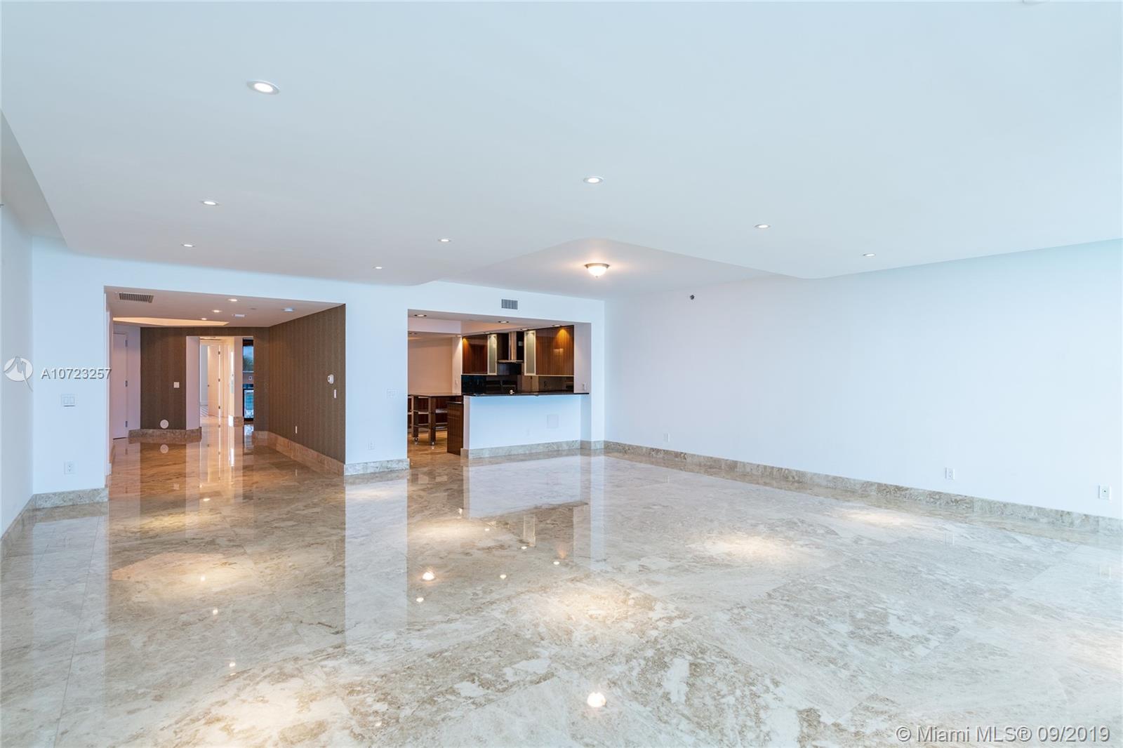 Photo of 2711 Ocean Dr #504, Hollywood, Florida, 33019 -