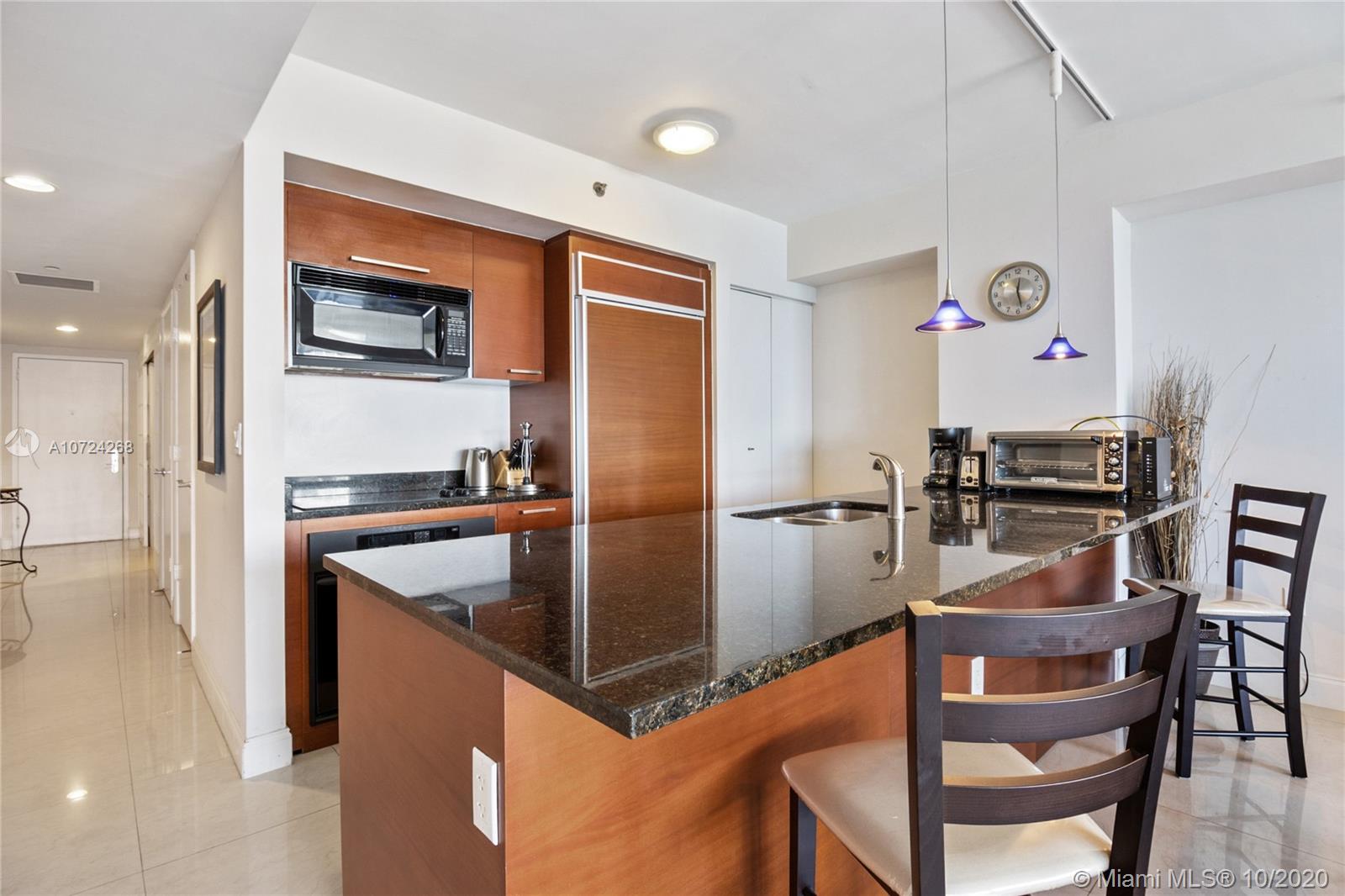 See details 4409 1 / 1 844 sq. ft. $ 2020-09-25 0 Photo