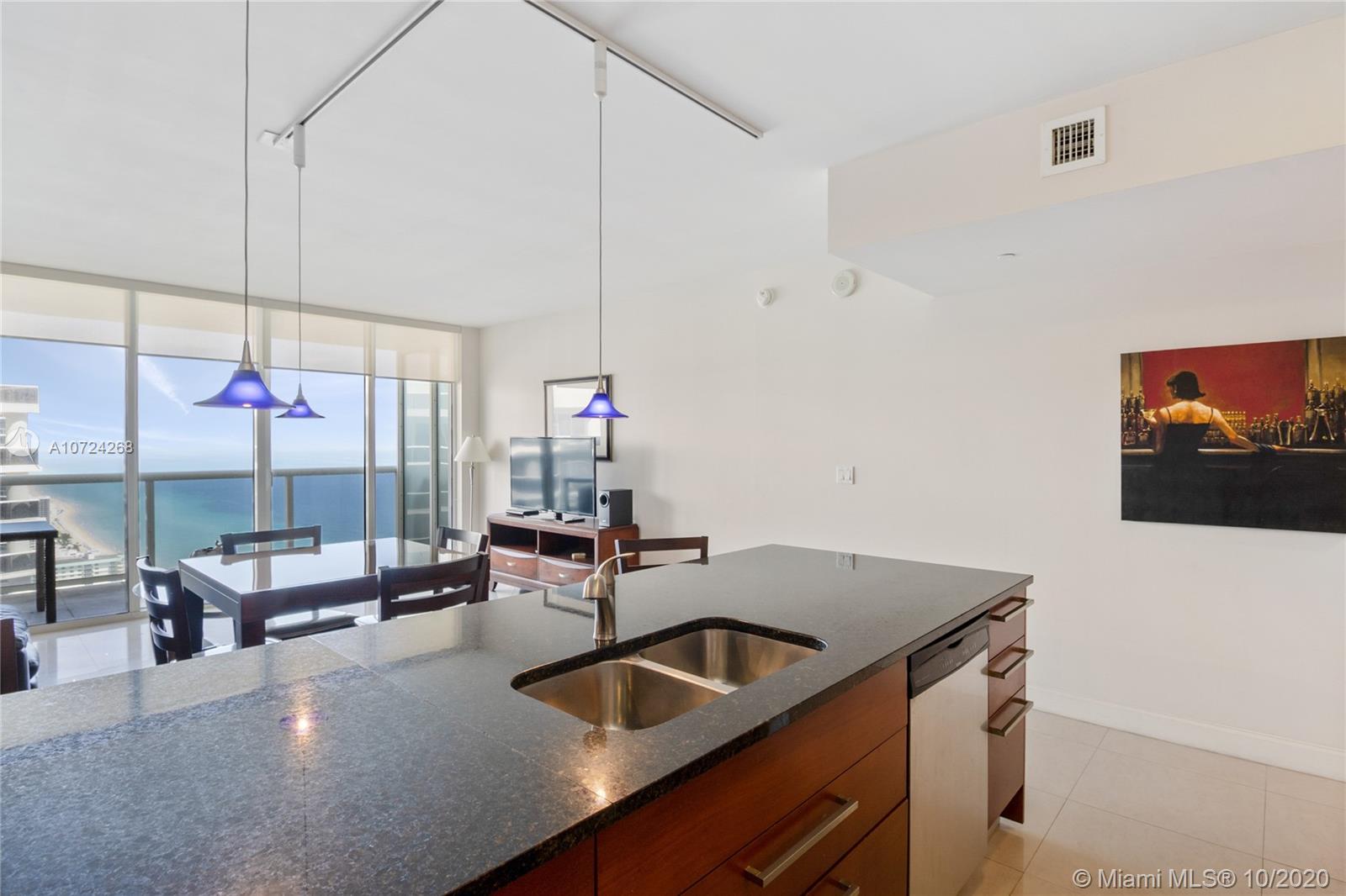 See details 4409 1 / 1 844 sq. ft. $ 2020-09-25 0 Photo