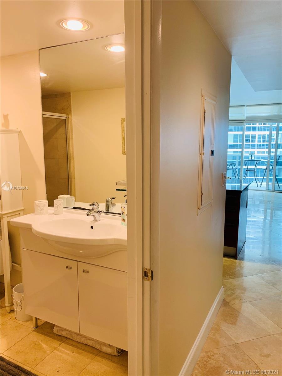 See details 3309 1 / 1 844 sq. ft. $ 2021-03-03 0 Photo