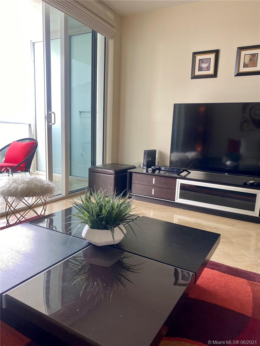 Ver detalles 3309 1 / 1 844 sq. ft. $ 2022-07-28 0 foto