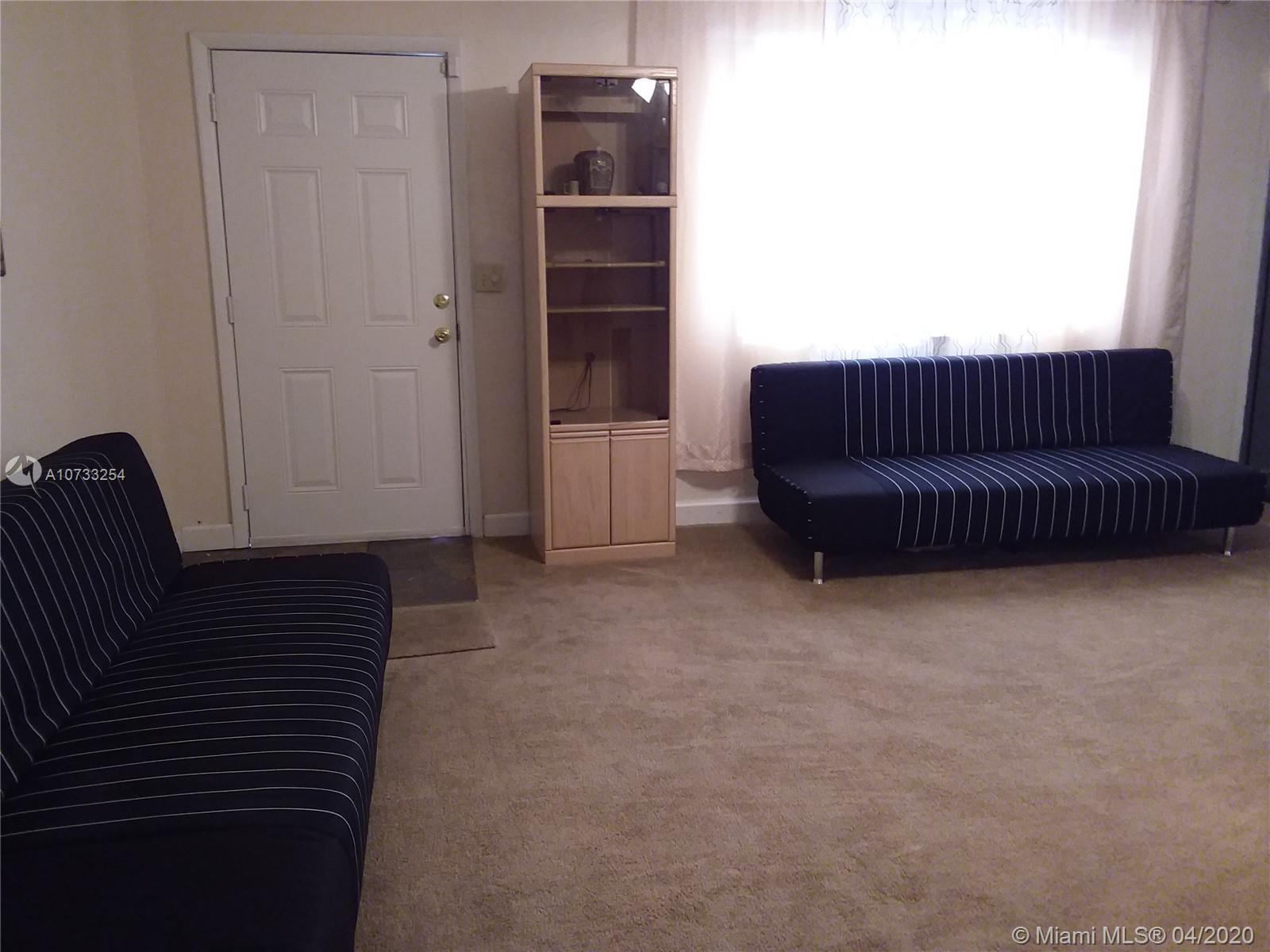 See details / 1736 sq. ft. $ 2019-09-03 0 Photo