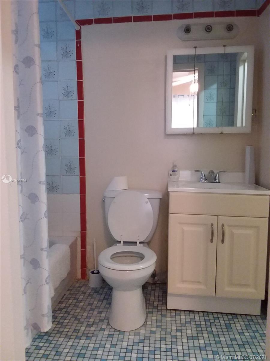 See details / 1736 sq. ft. $ 2019-09-03 0 Photo